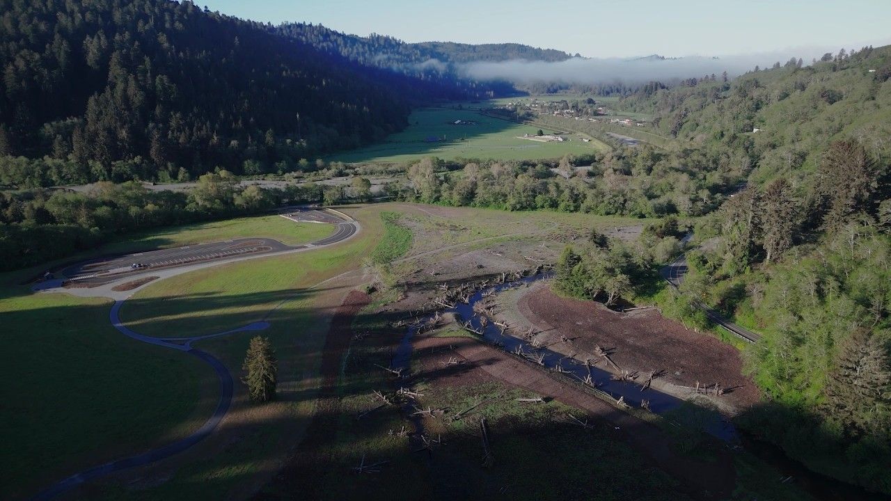 ‘O Rew Redwoods Gateway